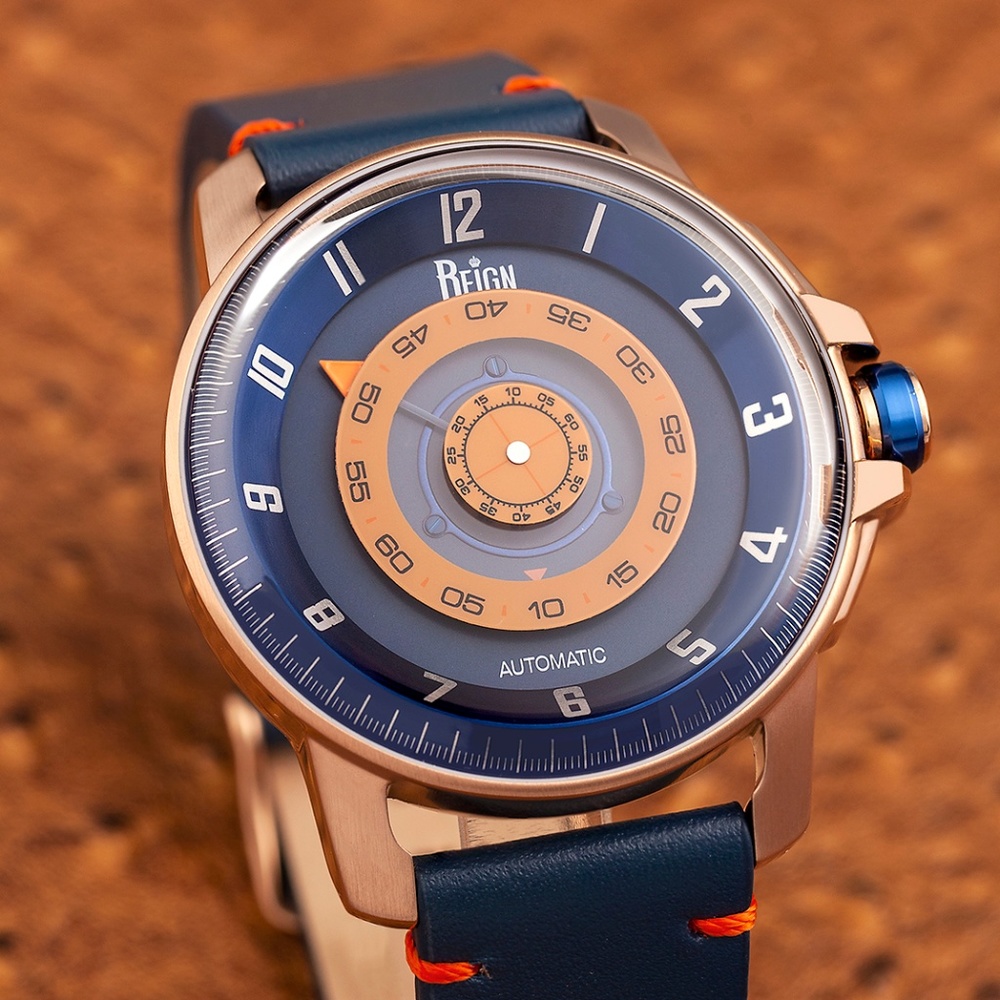 NWT Unique Domed Crystal Automatic Watch